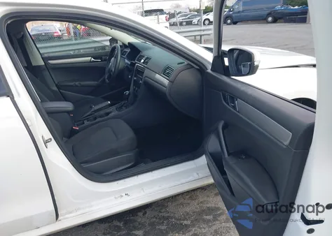 2013 Volkswagen Passat S from USA, damaged, VIN 1VWAH7A33DC107558